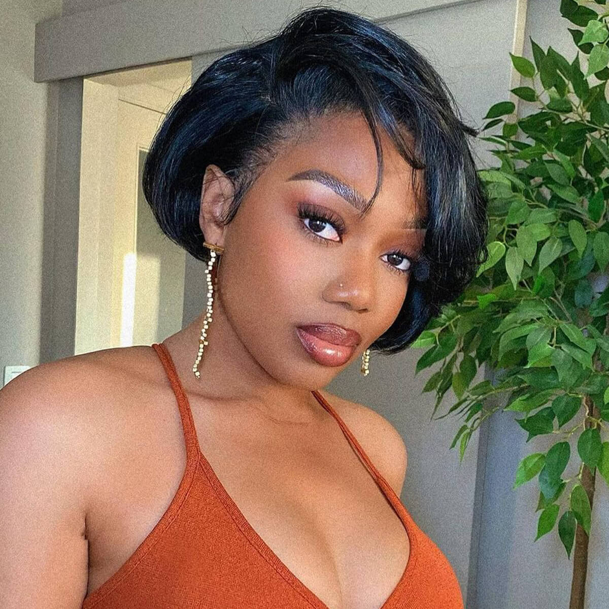 Pixie Cut Straight Glueless Wig – 8 Inch, 6×4 Invisible Lace, 180% Density