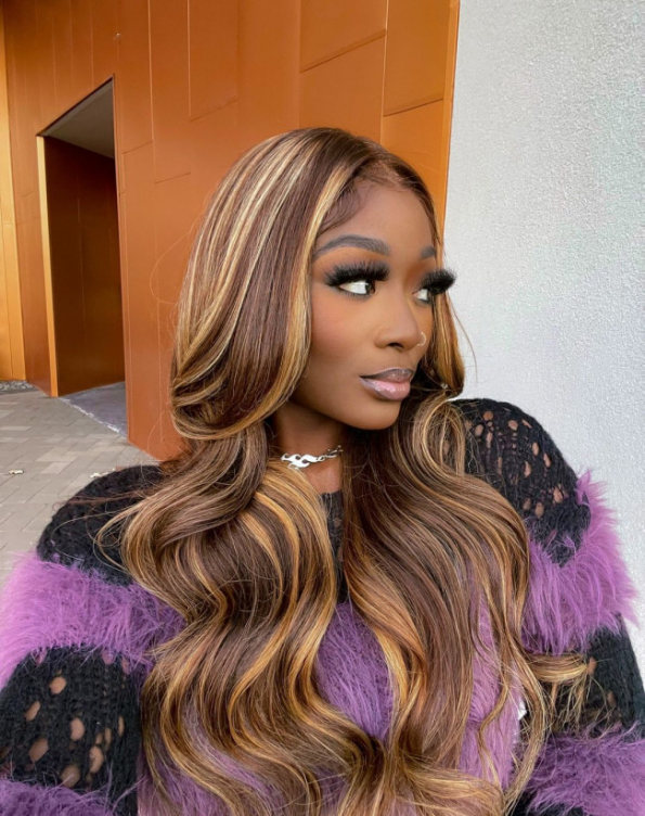 Honey Blonde Balayage Straight-to-Wave Lace Front Wig – 13×4 | 180% Density | 100% Human Hair - Image 4