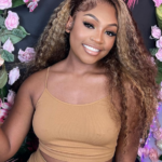 honey-blonde-highlight-curly-wig
