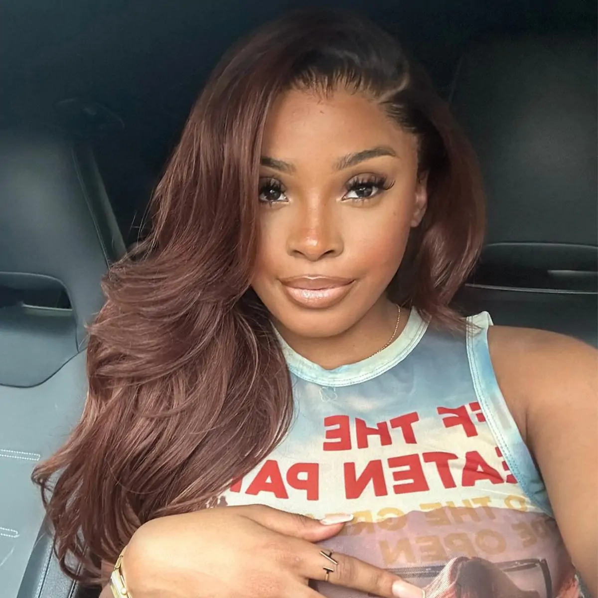 brown-hair-with-dark-roots-glueless-wig